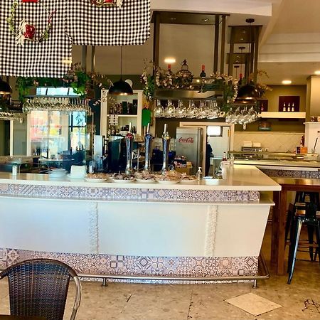 Don Polvoron Hotel Estepa Bagian luar foto